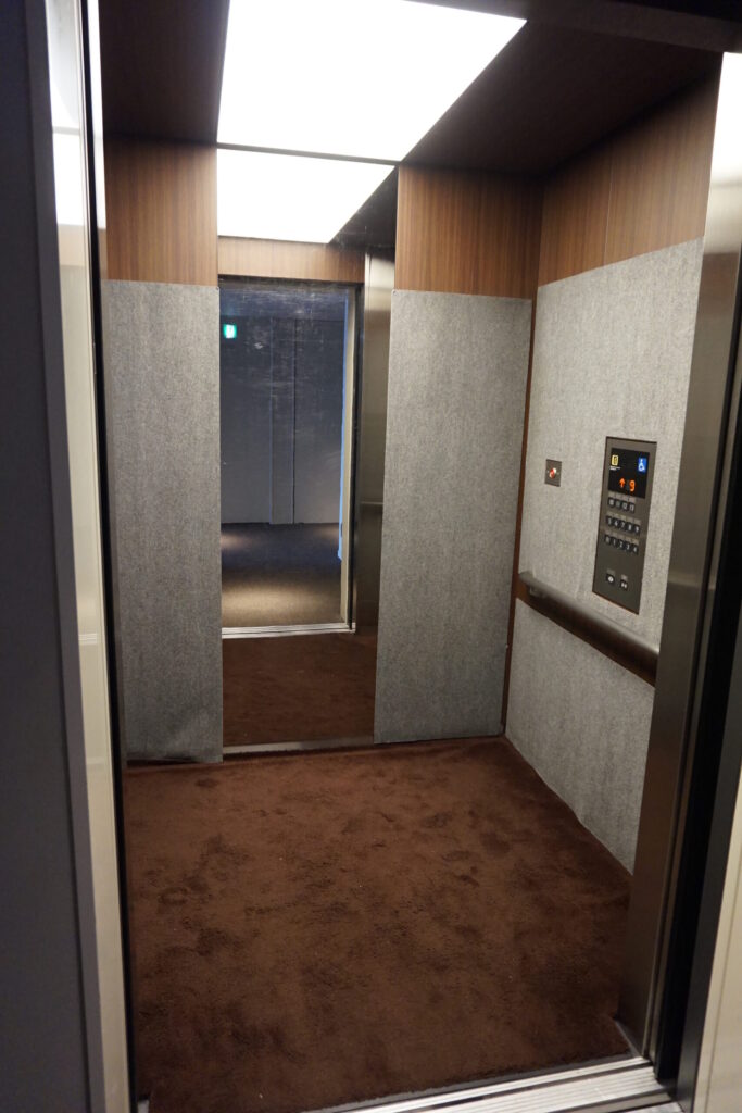 エレベーターの画像